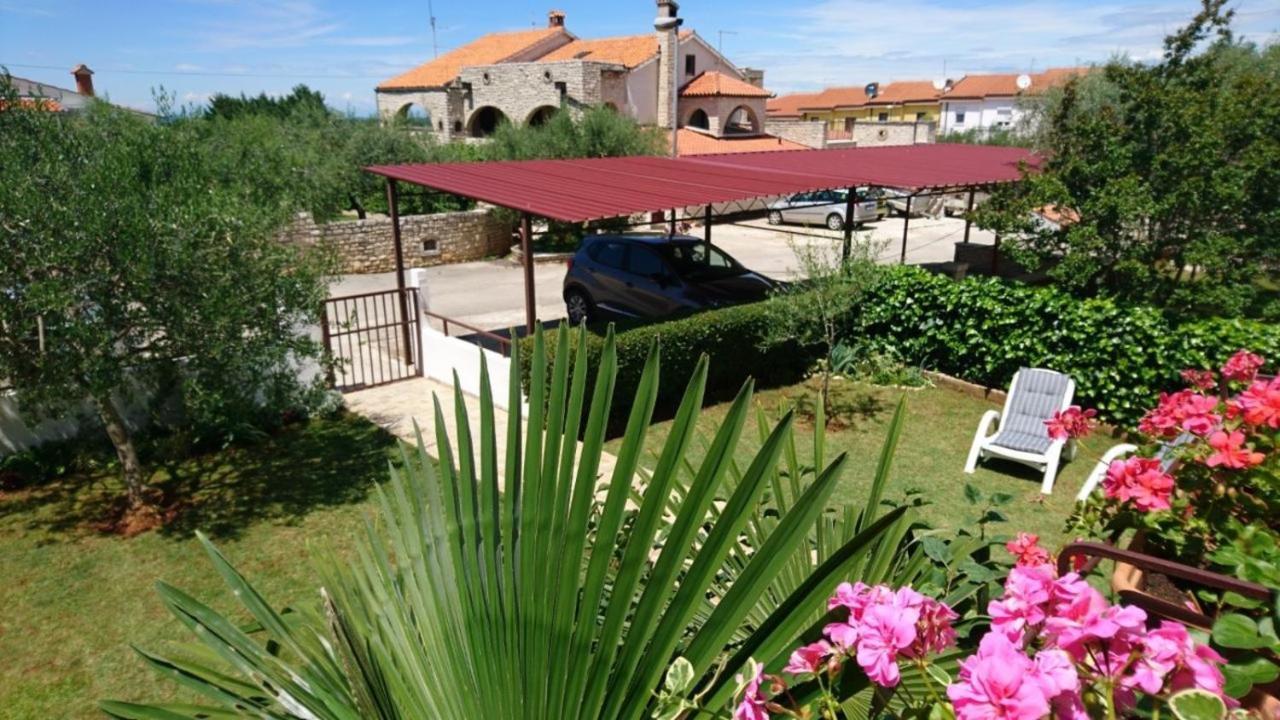 Apartment Devcic Poreč Exterior foto